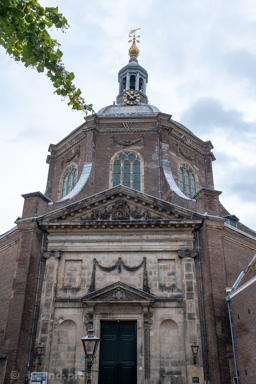 <div></div>